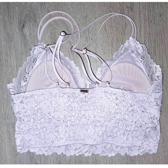 Victoria's Secret PINK Light Purple Lace Strappy Criss Cross Bralette Size Small - Picture 2 of 3